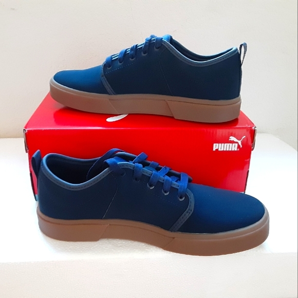 Puma - Picture 2 of 4